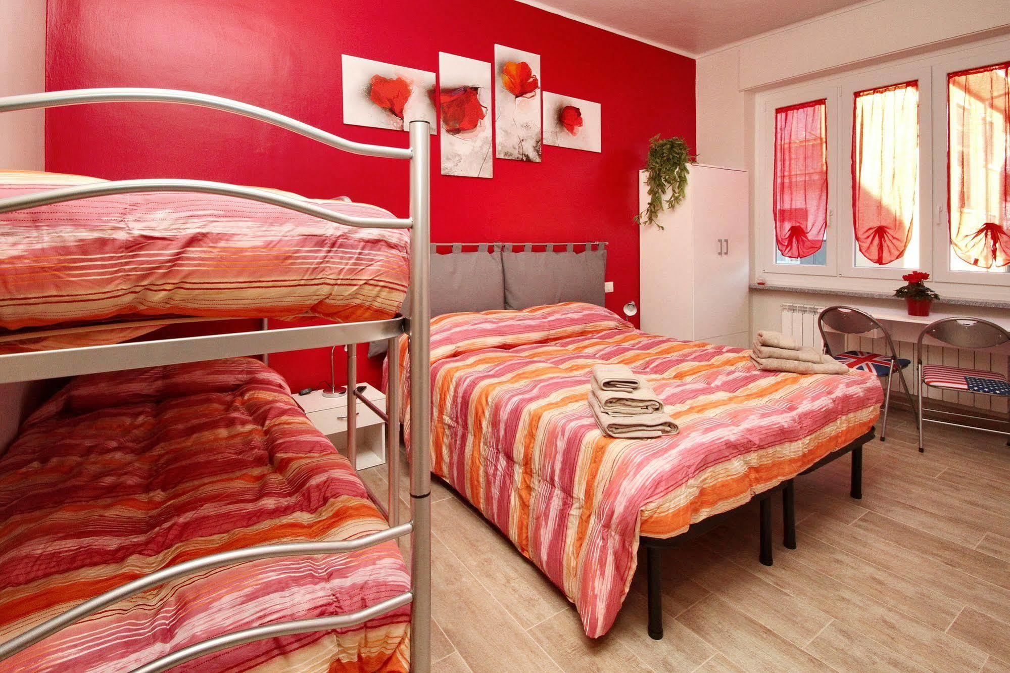 B&B Il Rosso E Il Blu 쿠네오 외부 사진
