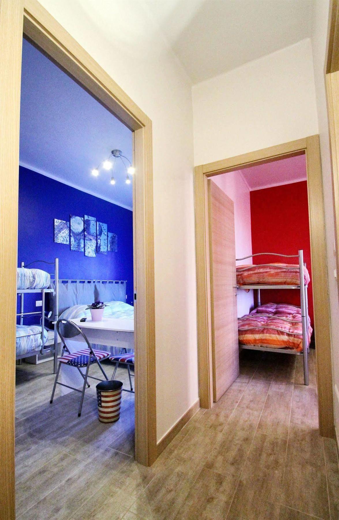 B&B Il Rosso E Il Blu 쿠네오 외부 사진